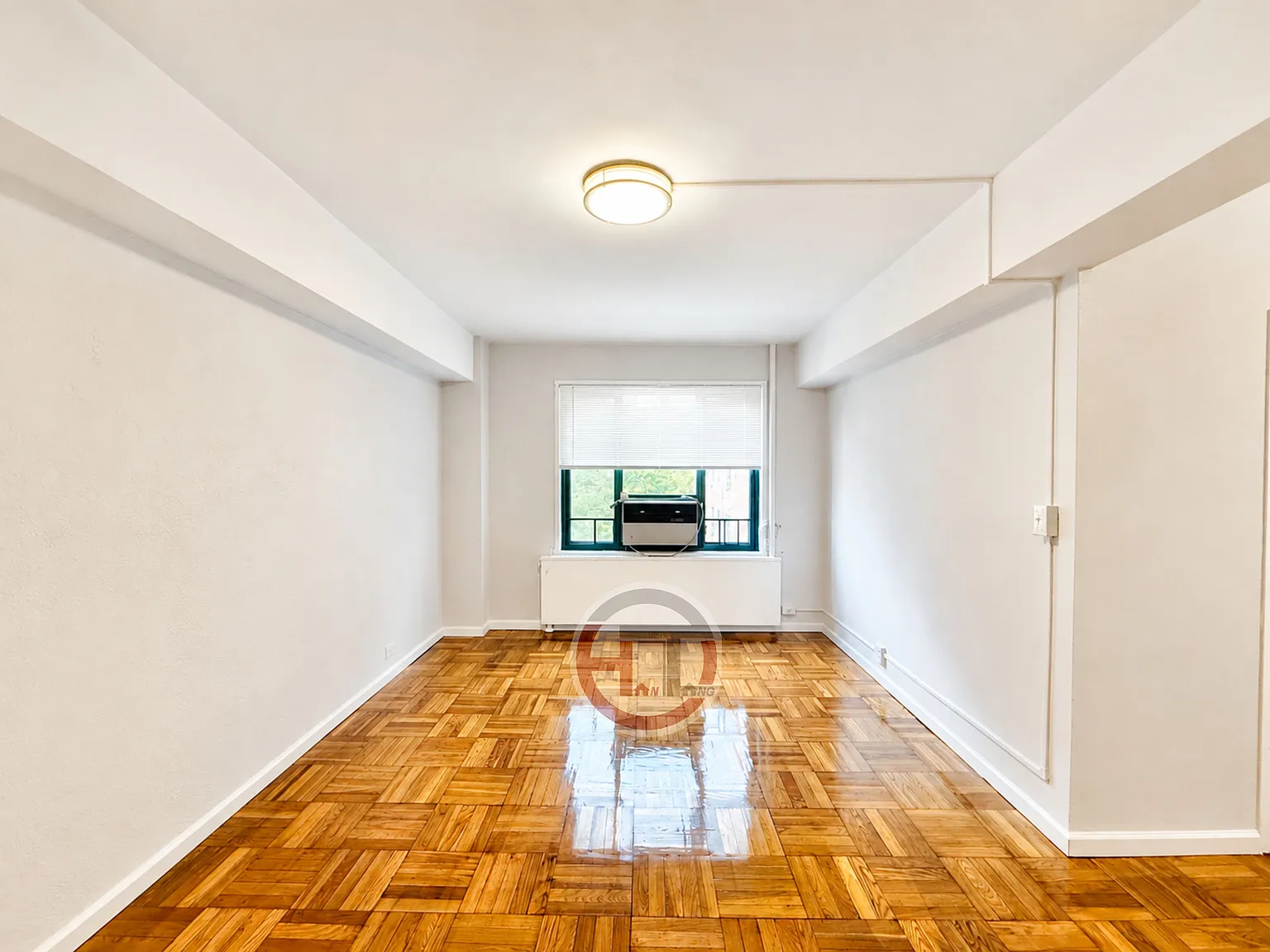2 bed, 827 sqft, $2,650 — Photo 3