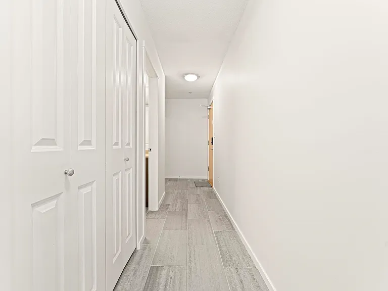 3148 Saint Johns St — Photo 8
