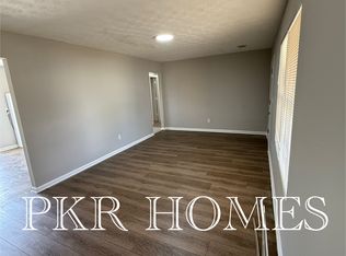 8422 Warren Dr, Douglasville, GA 30134