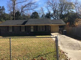 16 2nd St, Manning, SC 29102