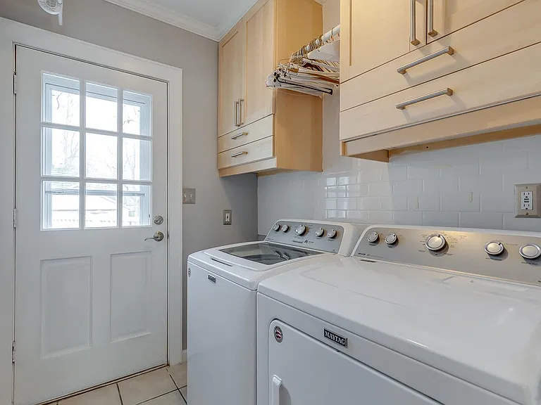115 Cureton St — Photo 33