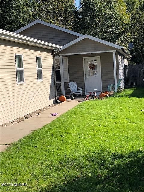2nd image of 12965 Sweetland Dr