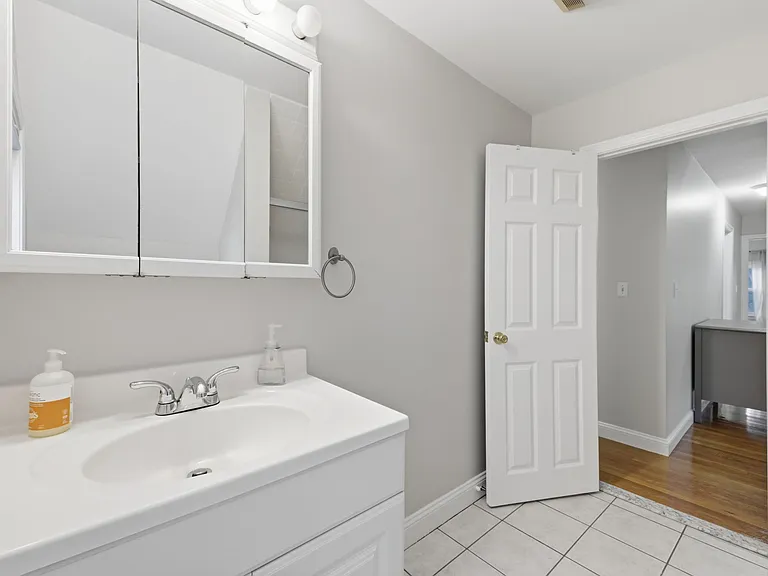 7 Park Ave #7 — Photo 26