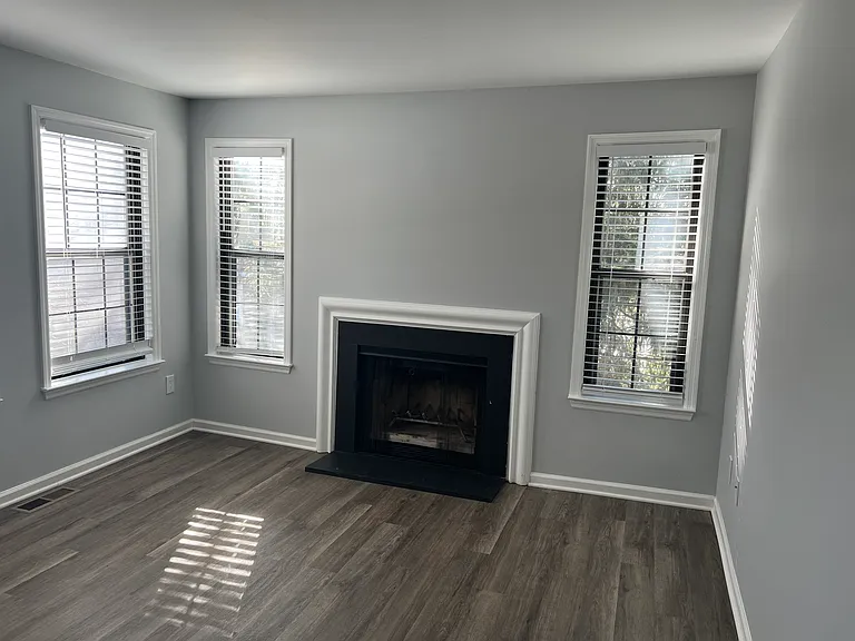 152 Mansion House Dr — Photo 10
