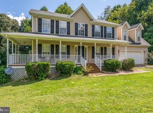 13217 Major Brown Dr, Sperryville, VA 22740