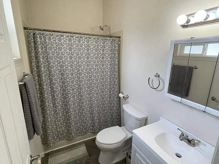 5018 S Trafton St — Photo 6