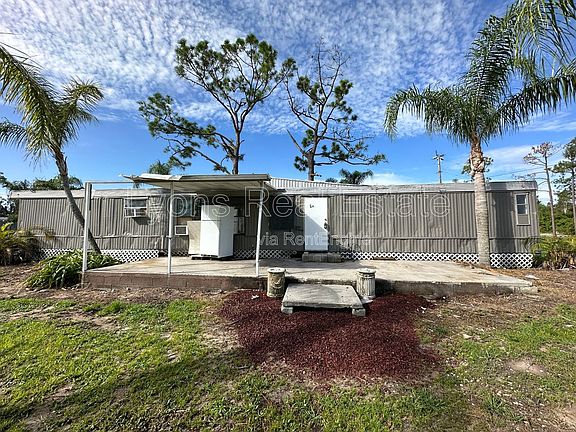 2nd image of 8086 Heck Dr #1A