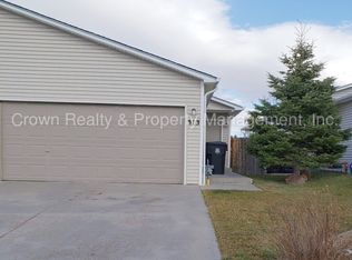 313 Hunters Way, Cheyenne, WY 82007