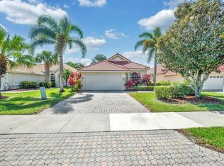 422 SW Horseshoe Bay, Port Saint Lucie, FL 34953