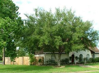 11203 Sagetrail Dr, Houston, TX 77089