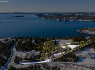 8 Panorama Dr, Halifax, NS B0J1P0