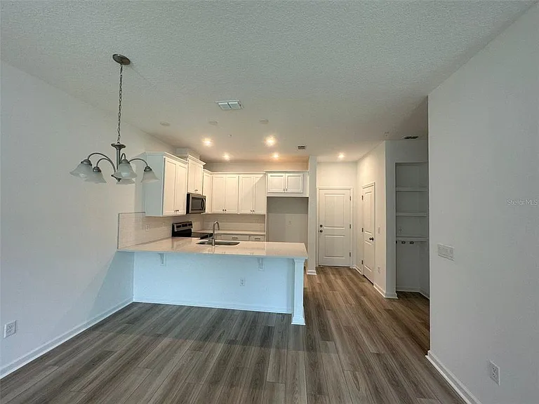 11551 Sunsail Ave — Photo 3