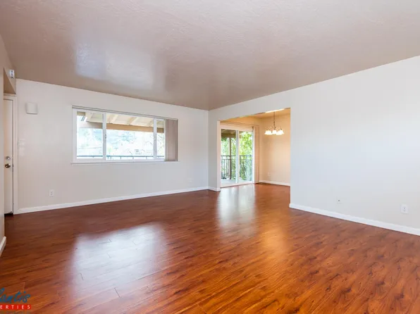 1363 Saratoga Ave APT 4, San Jose, CA 95129