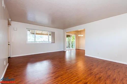1363 Saratoga Ave #4 Photo 1