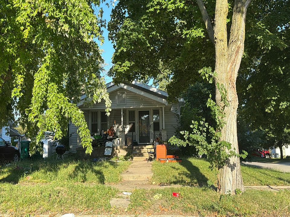 1st image of 344 S 22nd Pl