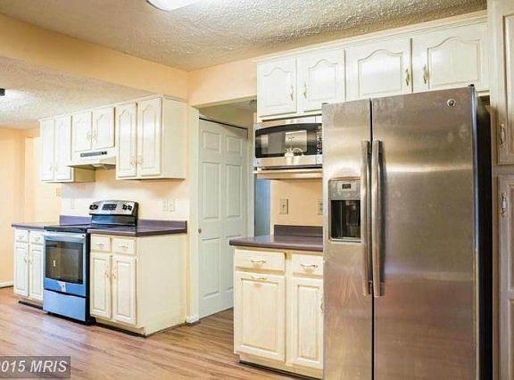 5th image of 13339 Jasper Ct