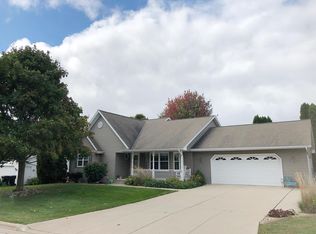 337 N 16th Pl, Sturgeon Bay, WI 54235
