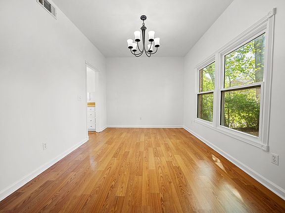 5th image of 839 Woodcraft Dr