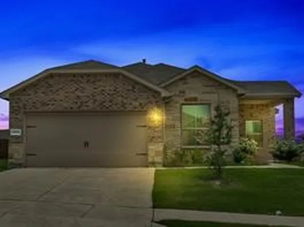9752 New Bern Dr, Fort Worth, TX 76108