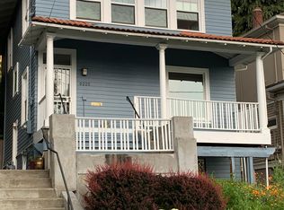 225 SW Hamilton St UNIT A, Portland, OR 97239