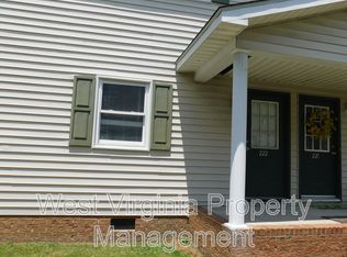 581 Prosperity Rd #222, Mount Hope, WV 25880