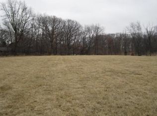 1546 Hidden Bluff Dr, Ottawa, IL 61350