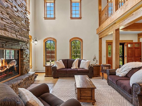 2nd image of 250 Silver Run Rd