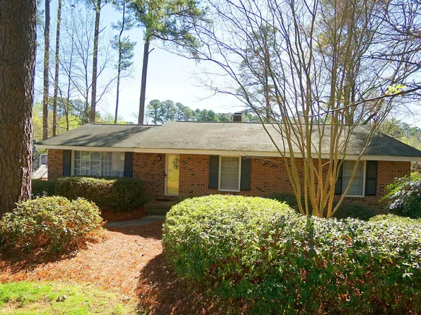 3916 Ingram Dr, Raleigh, NC 27604