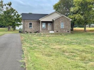 708 Timothy Ln, Bowling Green, KY 42101