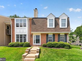 7710 Lexton Pl #B, Springfield, VA 22152