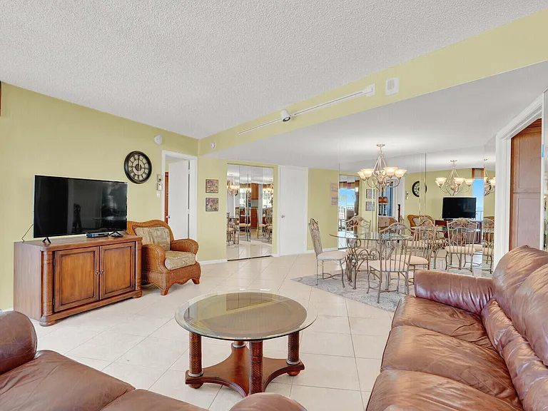 5420 N Ocean Dr #1803 — Photo 21