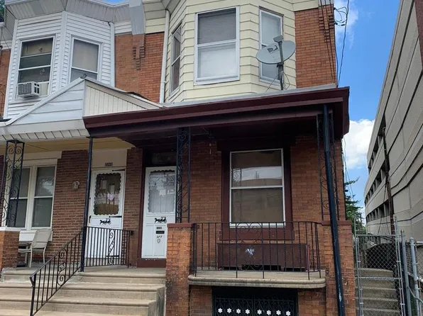 1533 Wakeling St, Philadelphia, PA 19124