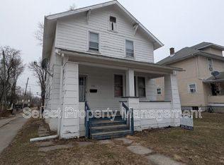 3526 Smith St, Fort Wayne, IN 46806