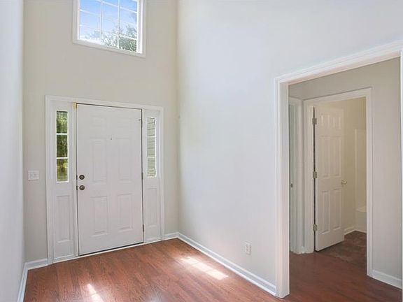 3rd image of 359 Weatherstone Pl
