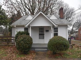 2512 Sink St, Winston Salem, NC 27107