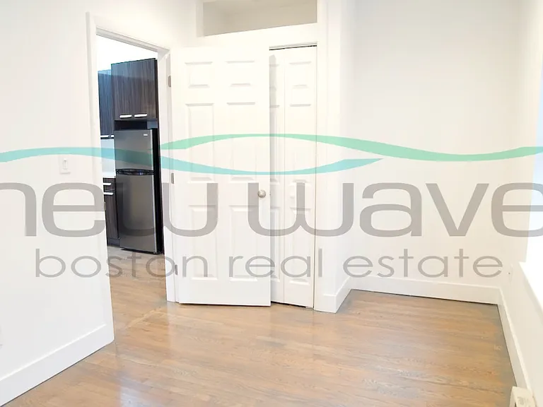88 W Cedar St #10 — Photo 5
