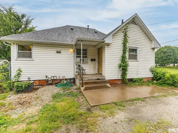 600 SW 7th St, Aledo, IL 61231