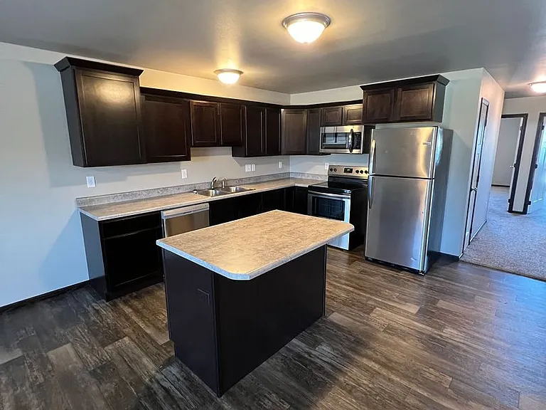 7051 Freedom Ct — Photo 5