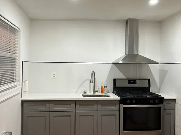 716 Wolf St #1, Philadelphia, PA 19148
