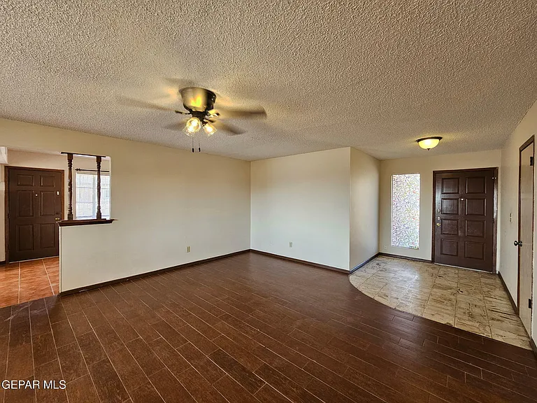 10604 Pleasant Hill Dr — Photo 7