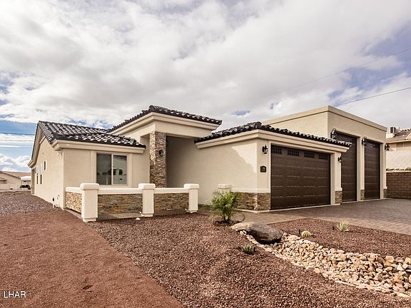 2nd image of 3989 Duke Dr