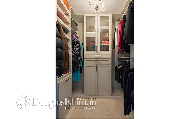 Sold by Douglas Elliman | media 5