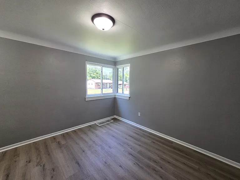 2214 Idaho St — Photo 7
