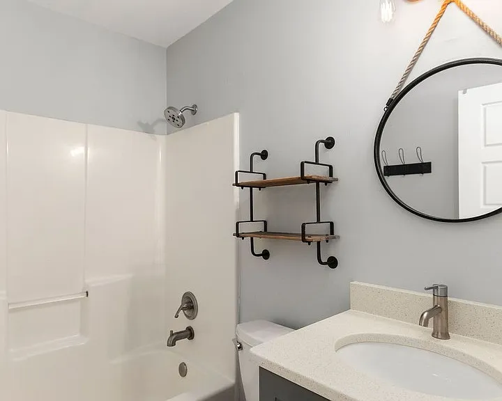 123 N Donahue Dr — Photo 20