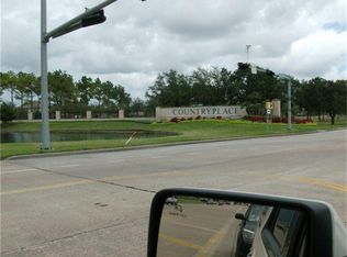 807 Birchview Ct, Pearland, TX 77584