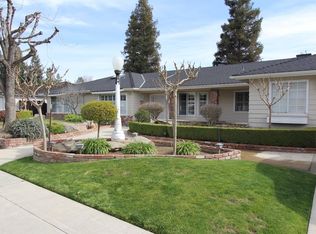 7666 N Mansionette Dr, Fresno, CA