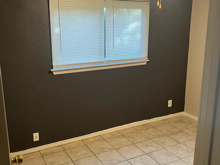 6207 Valley King — Photo 9