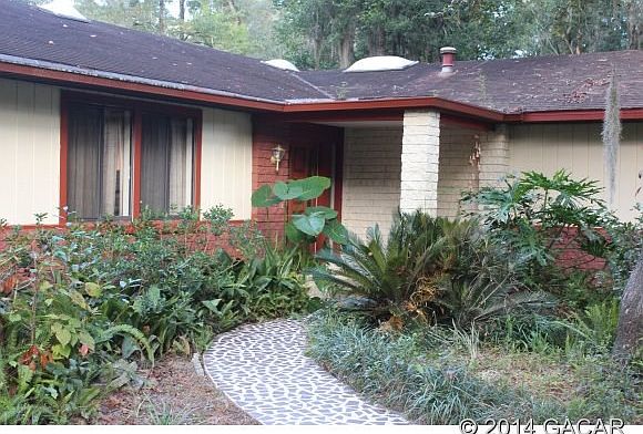 1st image of 3520 NW 39th Ter