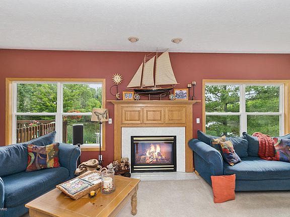3rd image of 2437 Palm Dale Dr SW