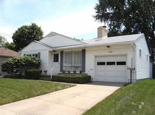 2152 Lynn Dr, Akron, OH 44312